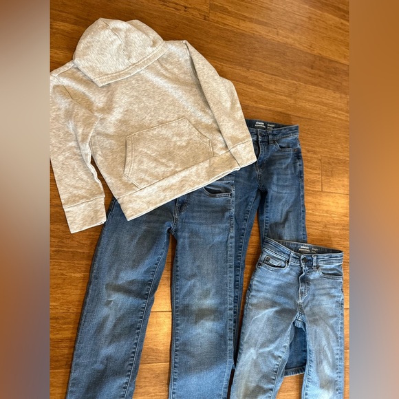 Fall Bundle! NWOT 3 Pair Jeans 1 Hoodie 1 Minecraft T Shirt - Picture 5 of 10